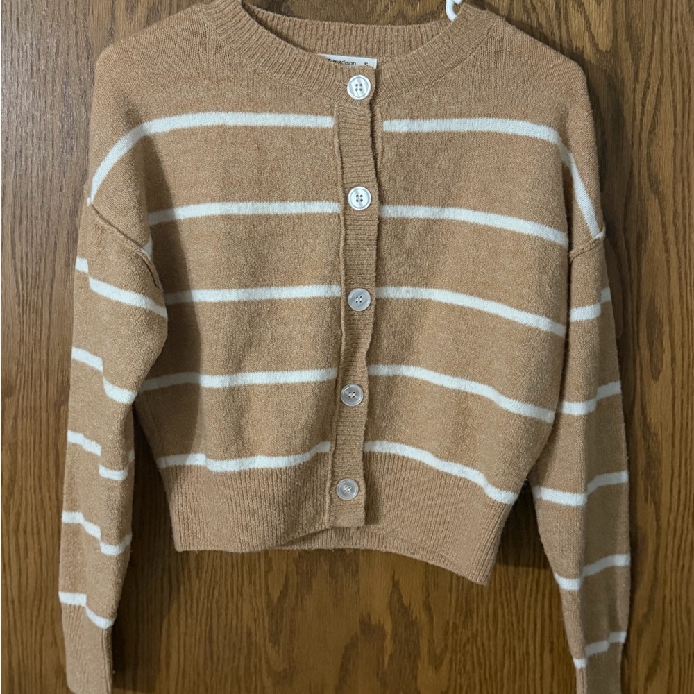 Moon & Madison stripped sweater